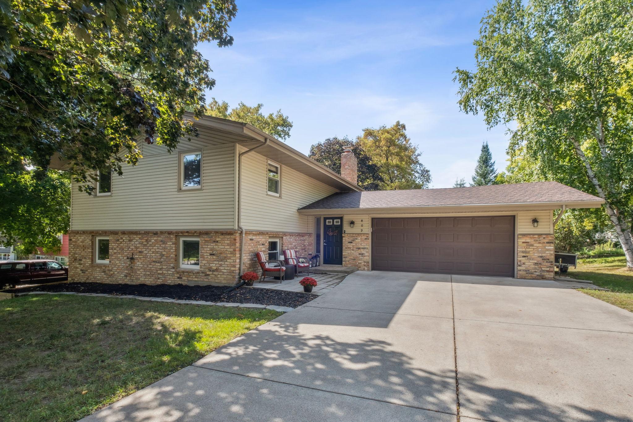 View of Residential at 409 Edgewood Drive, Saint Michael MN 55376, Saint Michael - Mike Wilen | Minnesota Team Real Estate