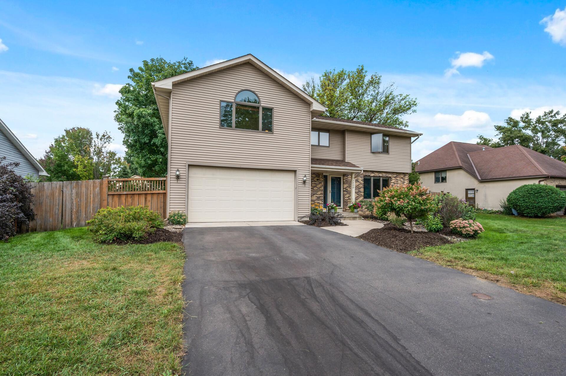 View of Residential at 7408 Parkview Drive, Mounds View MN 55112, Mounds View - Mike Wilen | Minnesota Team Real Estate