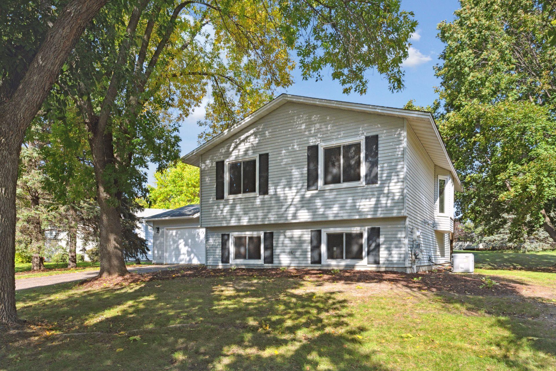 View of Residential at 2860 Weston Lane, Plymouth MN 55447, Plymouth - Mike Wilen | Minnesota Team Real Estate
