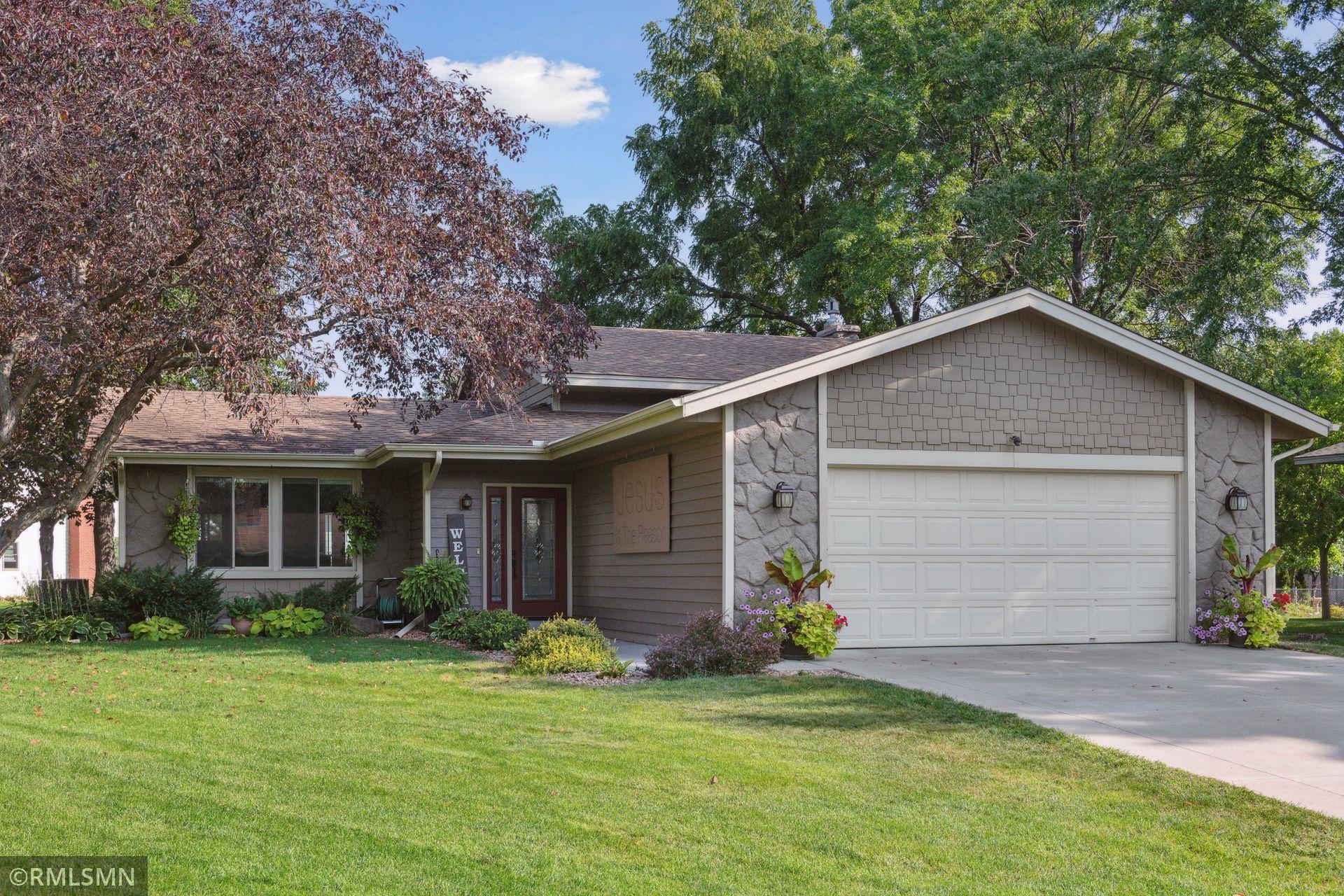 View of Residential at 514 Del Rio Drive, Chanhassen MN 55317, Chanhassen - Mike Wilen | Minnesota Team Real Estate