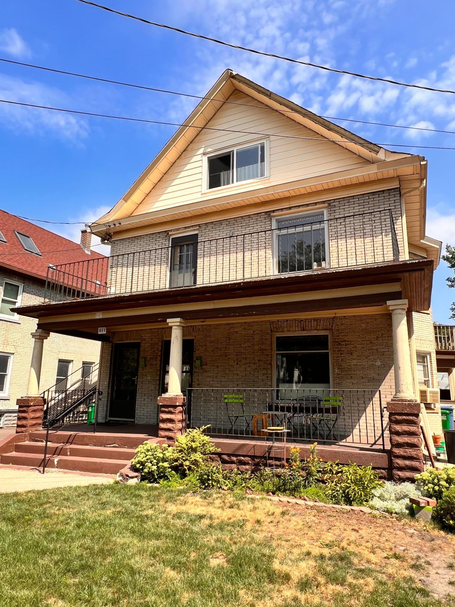 View of Residential Income at 811 4th Street, Minneapolis MN 55413, Minneapolis - Mike Wilen | Minnesota Team Real Estate