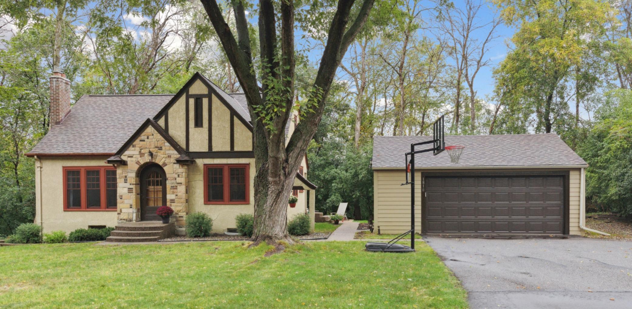View of Residential at 1810 Oakland Road, Minnetonka MN 55305, Minnetonka - Mike Wilen | Minnesota Team Real Estate