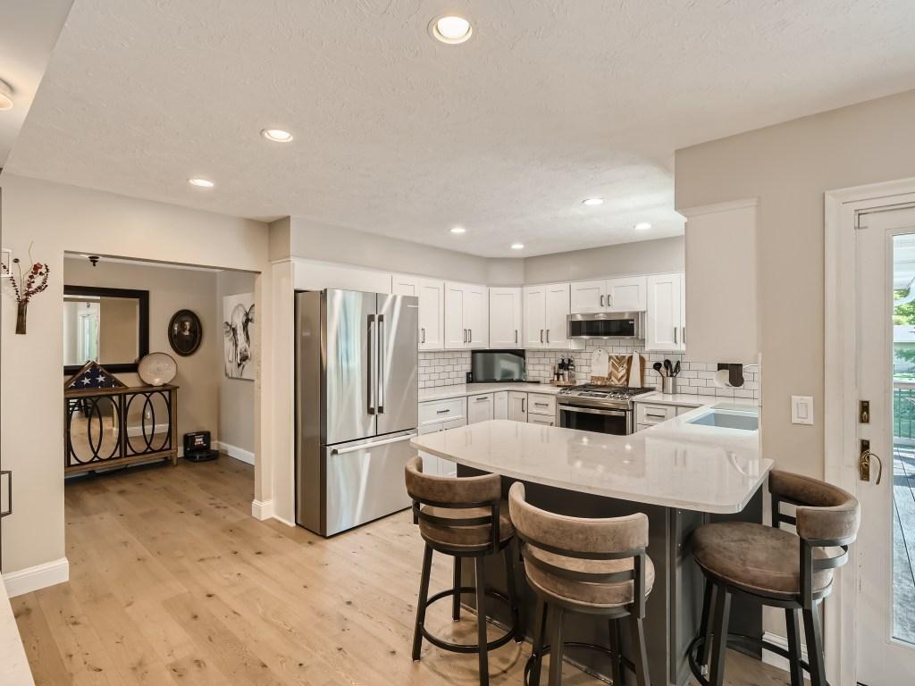 View of Residential at 1942 Margaret Street, North Saint Paul MN 55109, North Saint Paul - Mike Wilen | Minnesota Team Real Estate