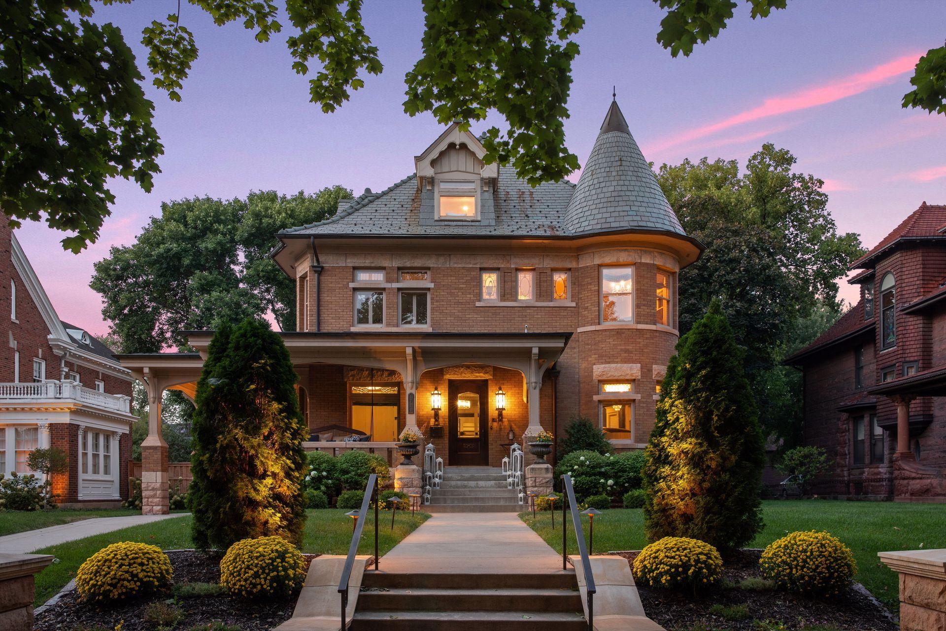 View of Residential at 1009 Summit Avenue, Saint Paul MN 55105, Saint Paul - Mike Wilen | Minnesota Team Real Estate