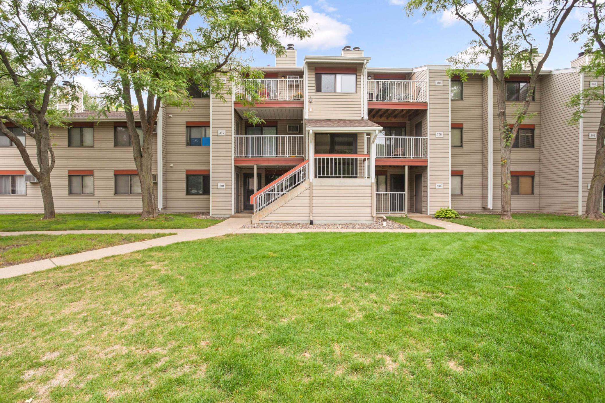 View of Residential at 350 Shelard Parkway #308, Saint Louis Park MN 55426, Saint Louis Park - Mike Wilen | Minnesota Team Real Estate
