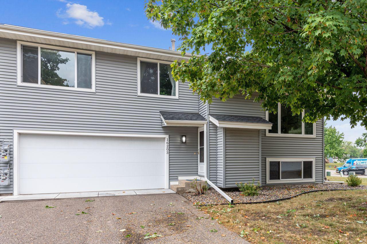 View of Residential at 16203 Flagstaff Court, Rosemount MN 55068, Rosemount - Mike Wilen | Minnesota Team Real Estate