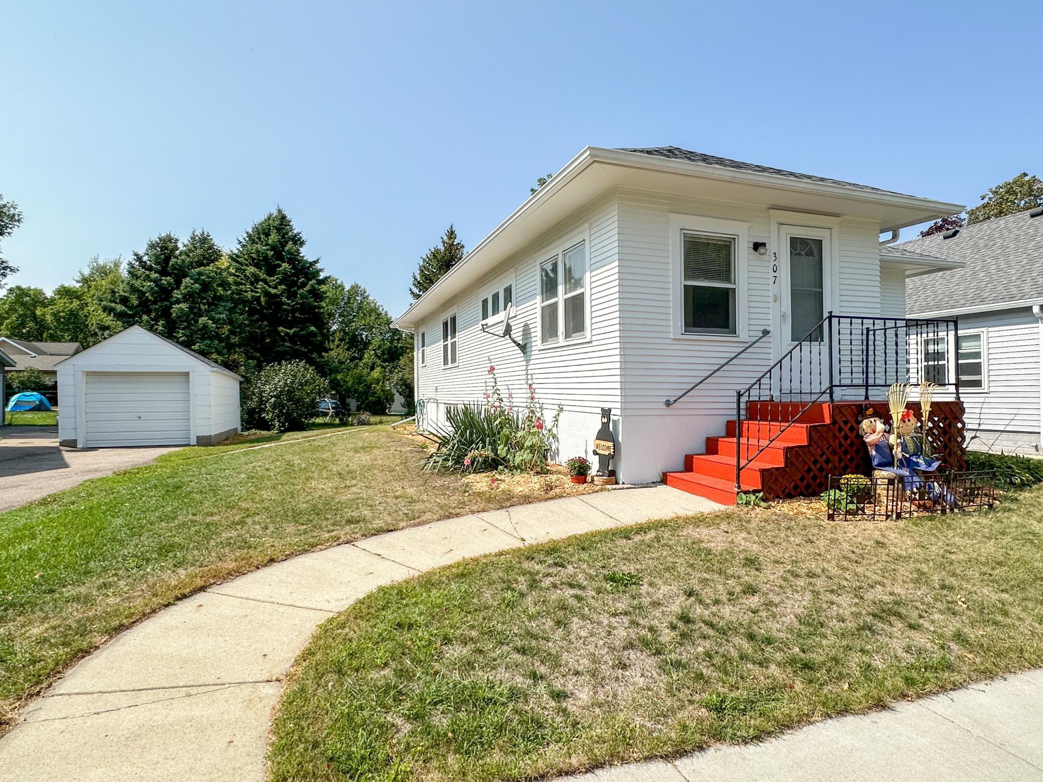 View of Residential at 307 4th Avenue, Arlington MN 55307, Arlington - Mike Wilen | Minnesota Team Real Estate