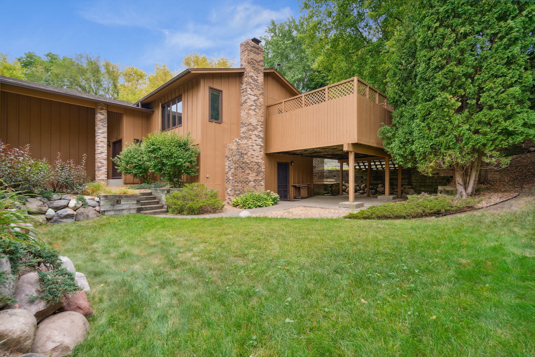 View of Residential at 6485 Grandview Drive, Eden Prairie MN 55346, Eden Prairie - Mike Wilen | Minnesota Team Real Estate