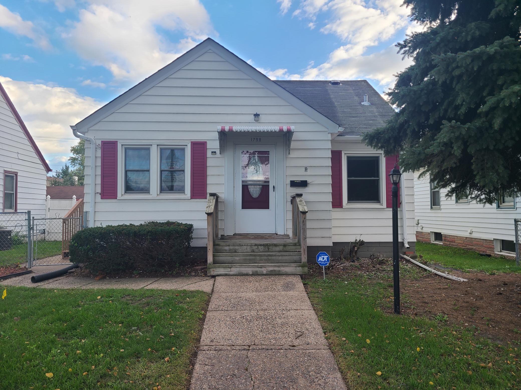 View of Residential at 1798 Montana Avenue, Saint Paul MN 55119, Saint Paul - Mike Wilen | Minnesota Team Real Estate