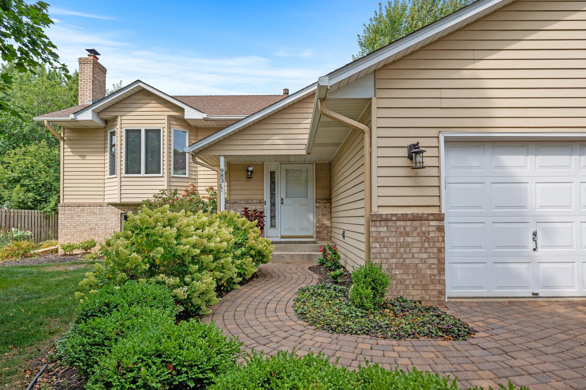 View of Residential at 983 Ferndale Street, Maplewood MN 55119, Maplewood - Mike Wilen | Minnesota Team Real Estate