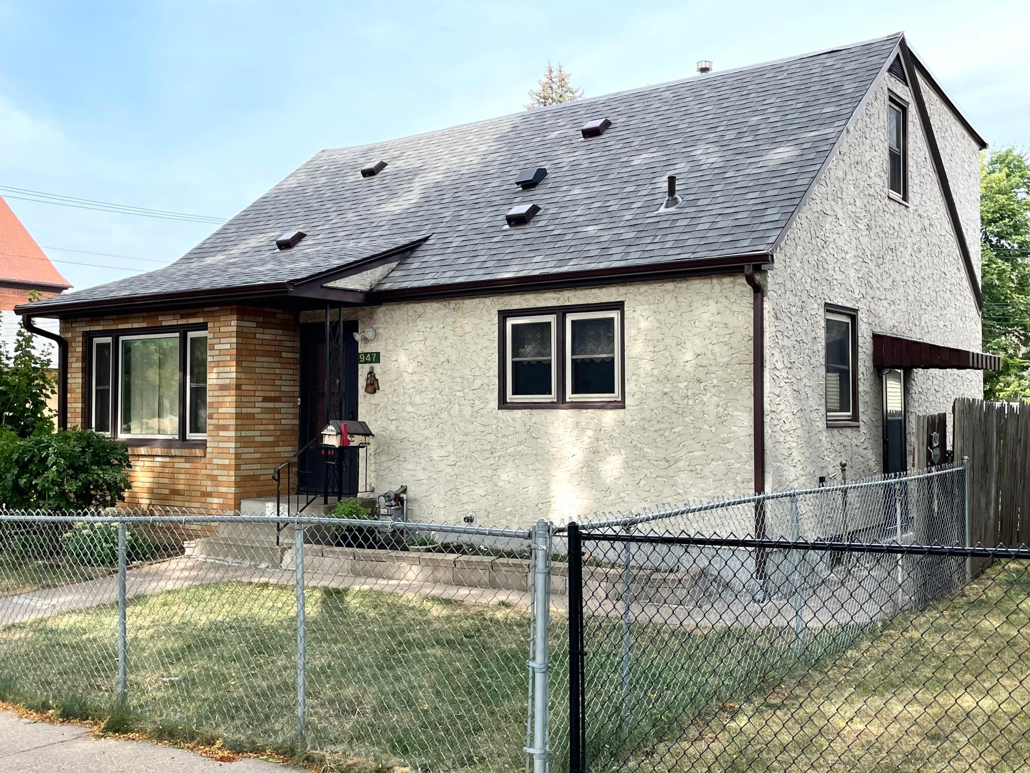 View of Residential at 947 Jessamine Avenue, Saint Paul MN 55106, Saint Paul - Mike Wilen | Minnesota Team Real Estate