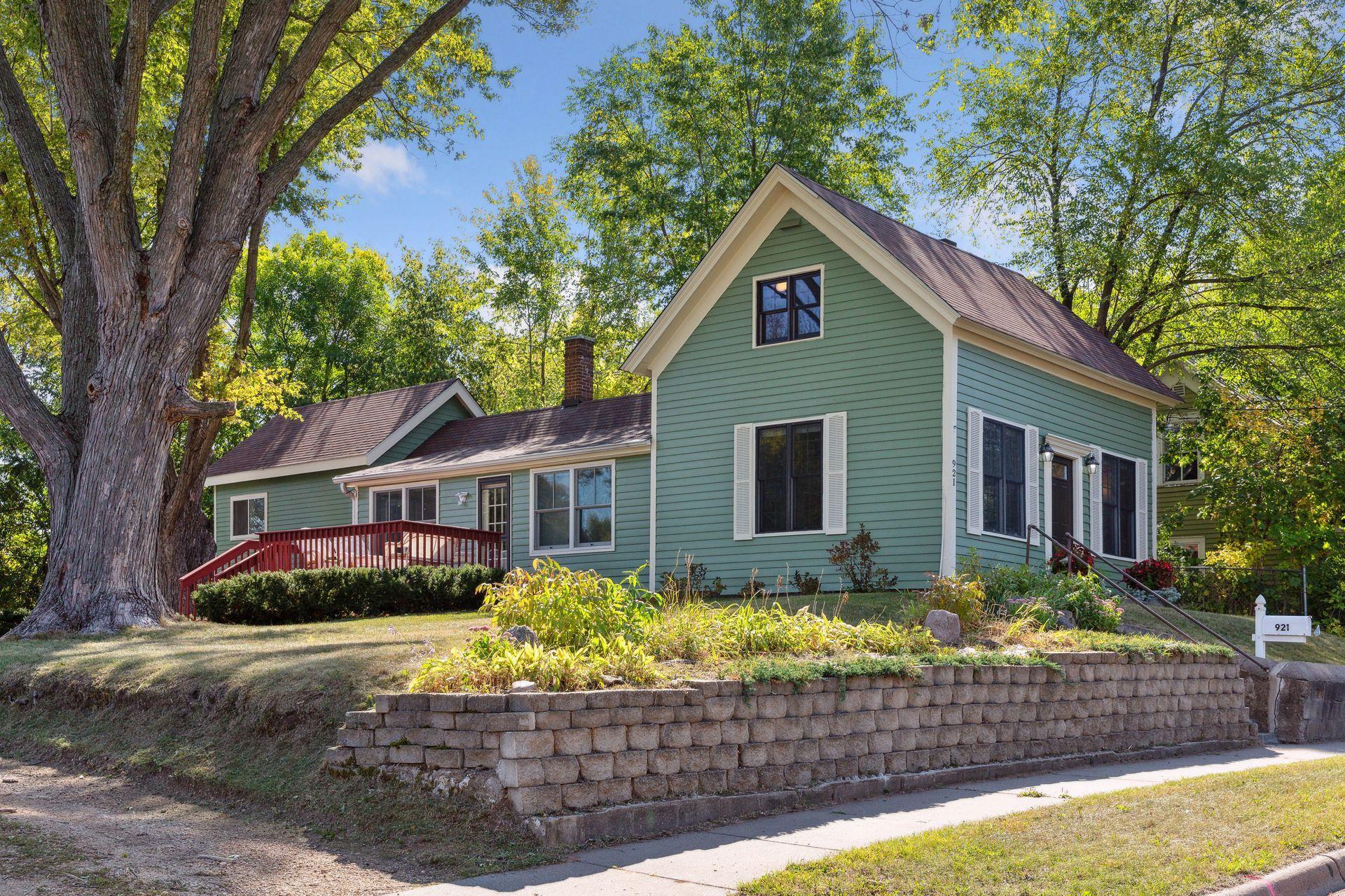 View of Residential at 921 7th Street, Stillwater MN 55082, Stillwater - Mike Wilen | Minnesota Team Real Estate