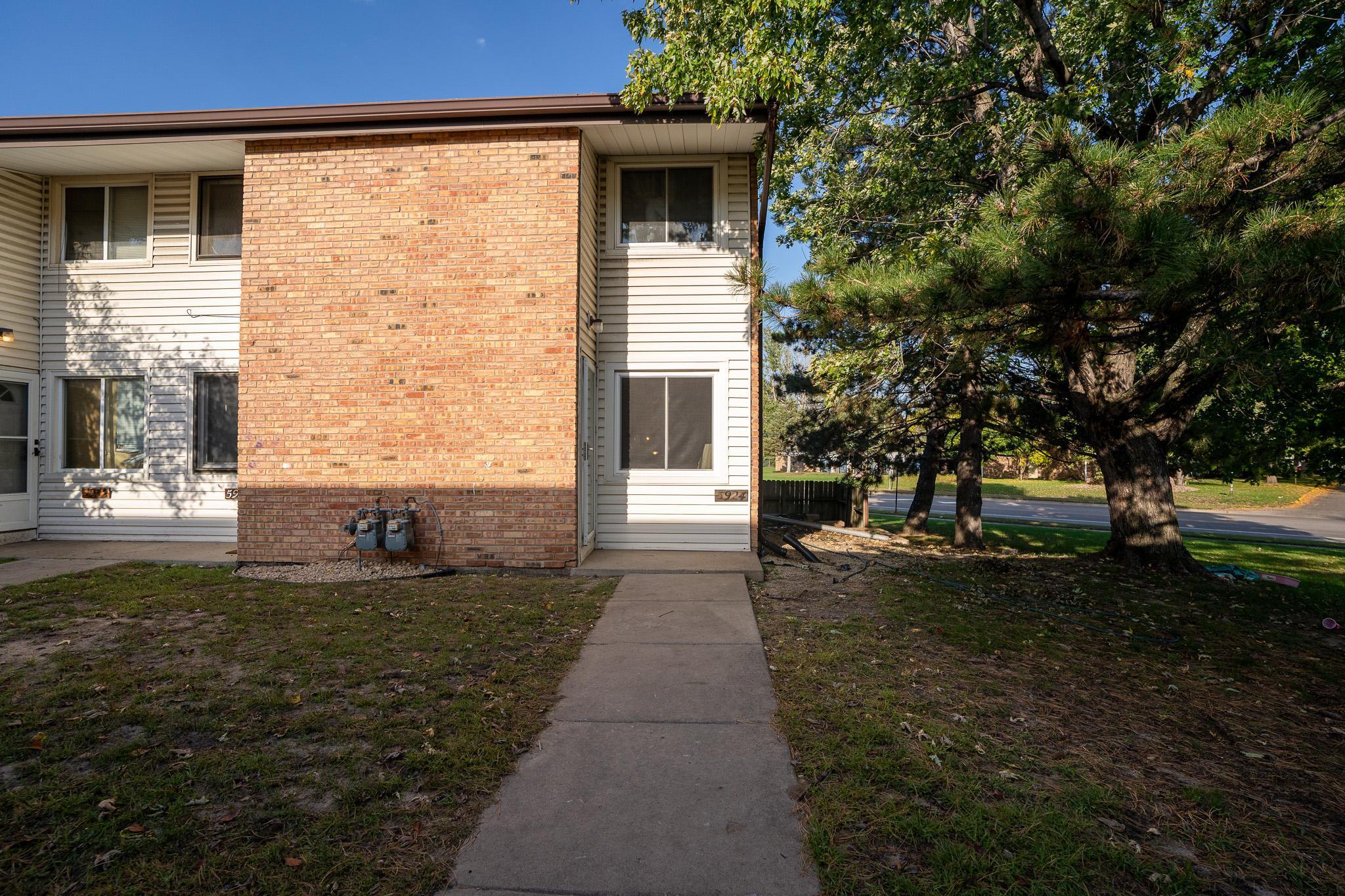 View of Residential at 5924 83rd Parkway, Brooklyn Park MN 55443, Brooklyn Park - Mike Wilen | Minnesota Team Real Estate