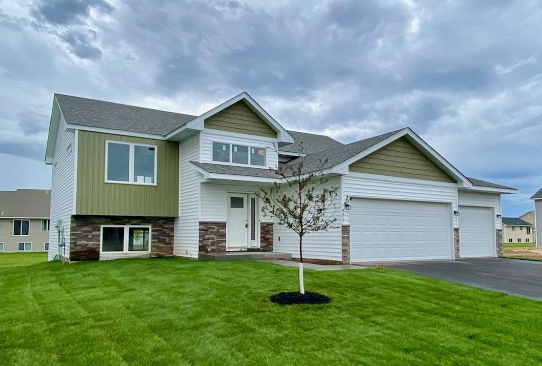 View of Residential at 37599 Greenwich Court, North Branch MN 55056, North Branch - Mike Wilen | Minnesota Team Real Estate