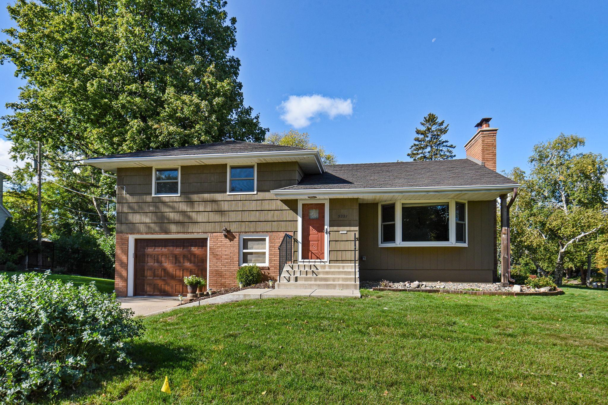View of Residential at 5221 Interlachen Boulevard, Edina MN 55436, Edina - Mike Wilen | Minnesota Team Real Estate