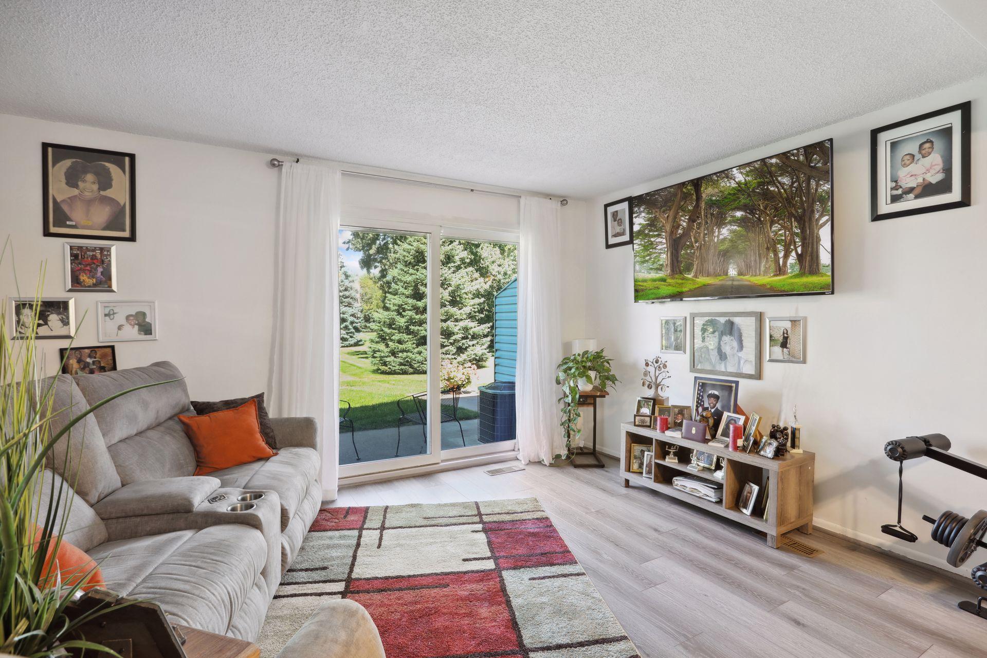 View of Residential at 6604 Xerxes Place, Brooklyn Center MN 55430, Brooklyn Center - Mike Wilen | Minnesota Team Real Estate