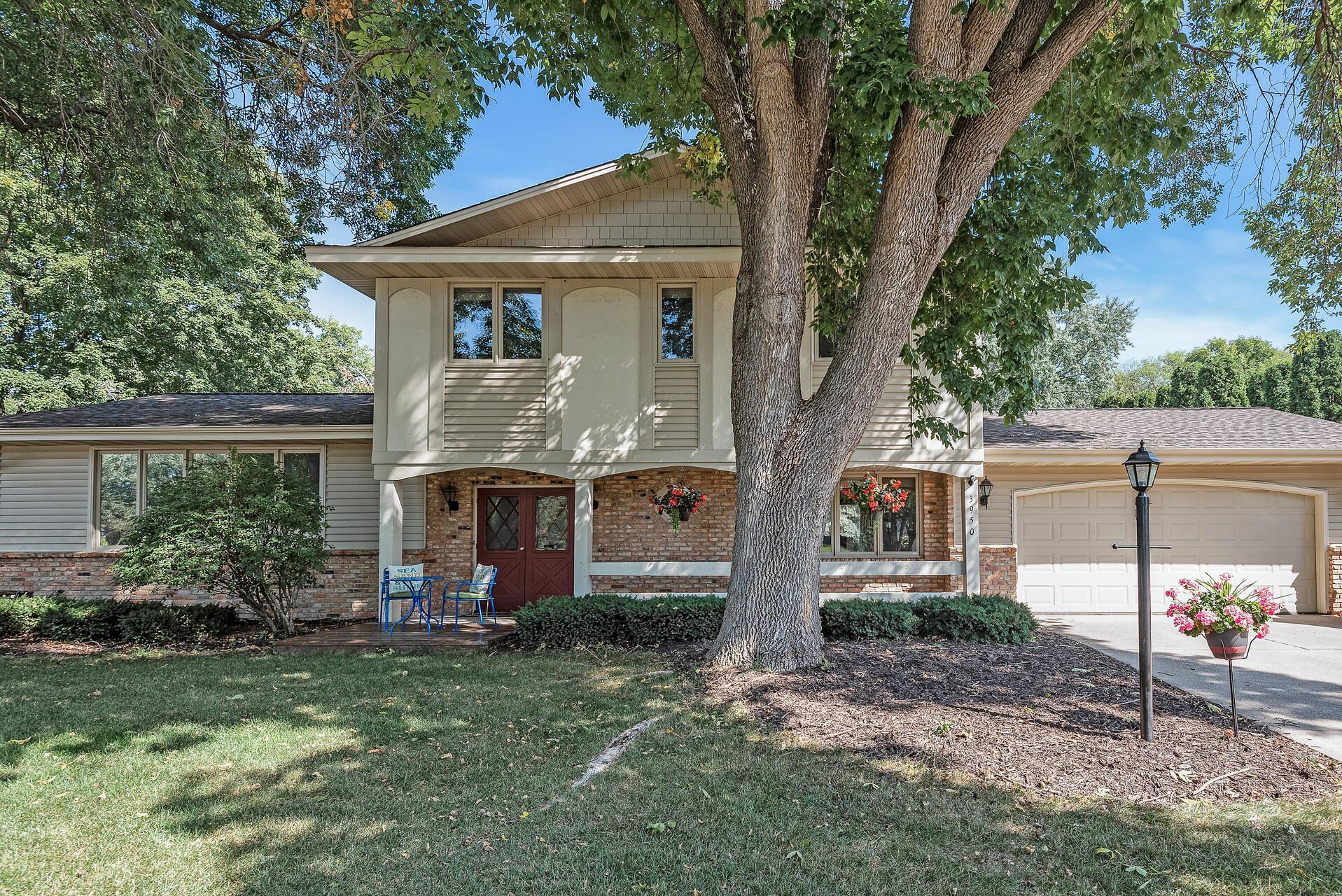 View of Residential at 3950 Yorktown Lane, Plymouth MN 55441, Plymouth - Mike Wilen | Minnesota Team Real Estate