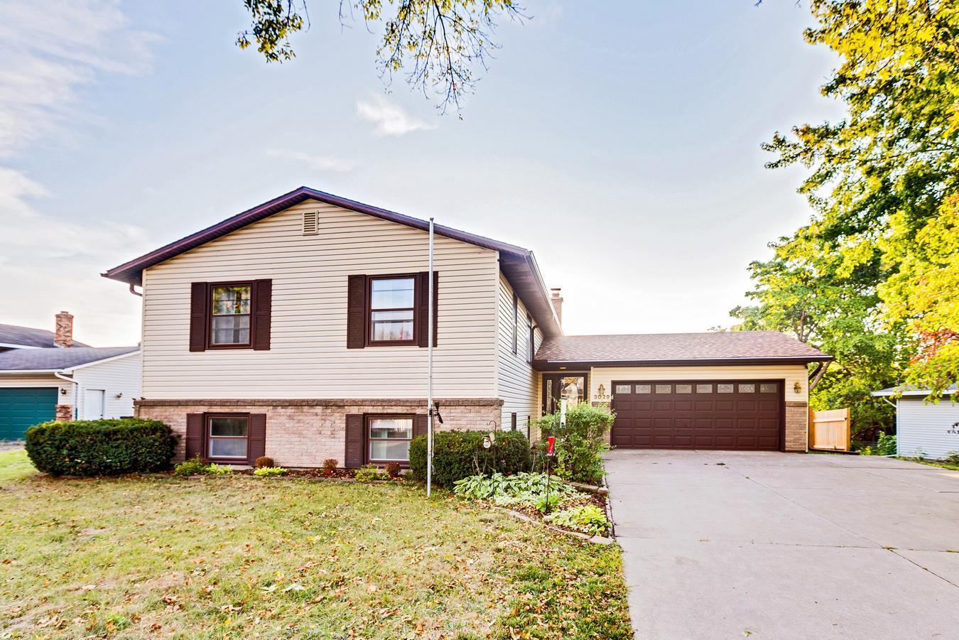 View of Residential at 3029 Bartelmy Court, Maplewood MN 55109, Maplewood - Mike Wilen | Minnesota Team Real Estate