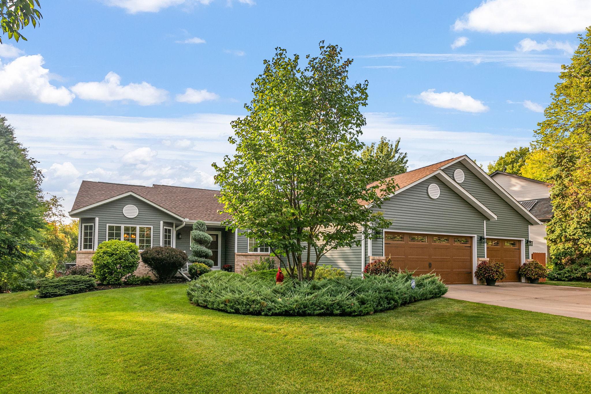 View of Residential at 995 Kohlman Lane, Maplewood MN 55109, Maplewood - Mike Wilen | Minnesota Team Real Estate