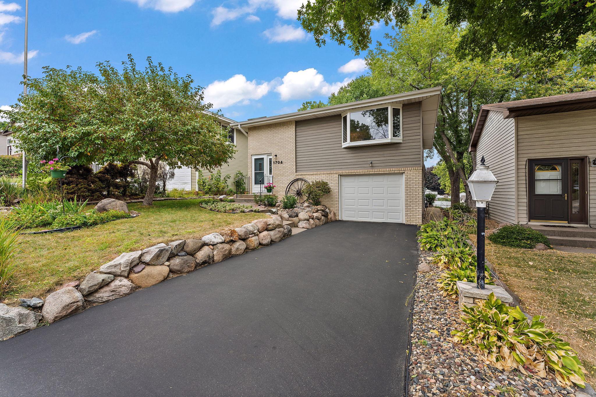 View of Residential at 1704 Hawley Avenue, South Saint Paul MN 55075, South Saint Paul - Mike Wilen | Minnesota Team Real Estate