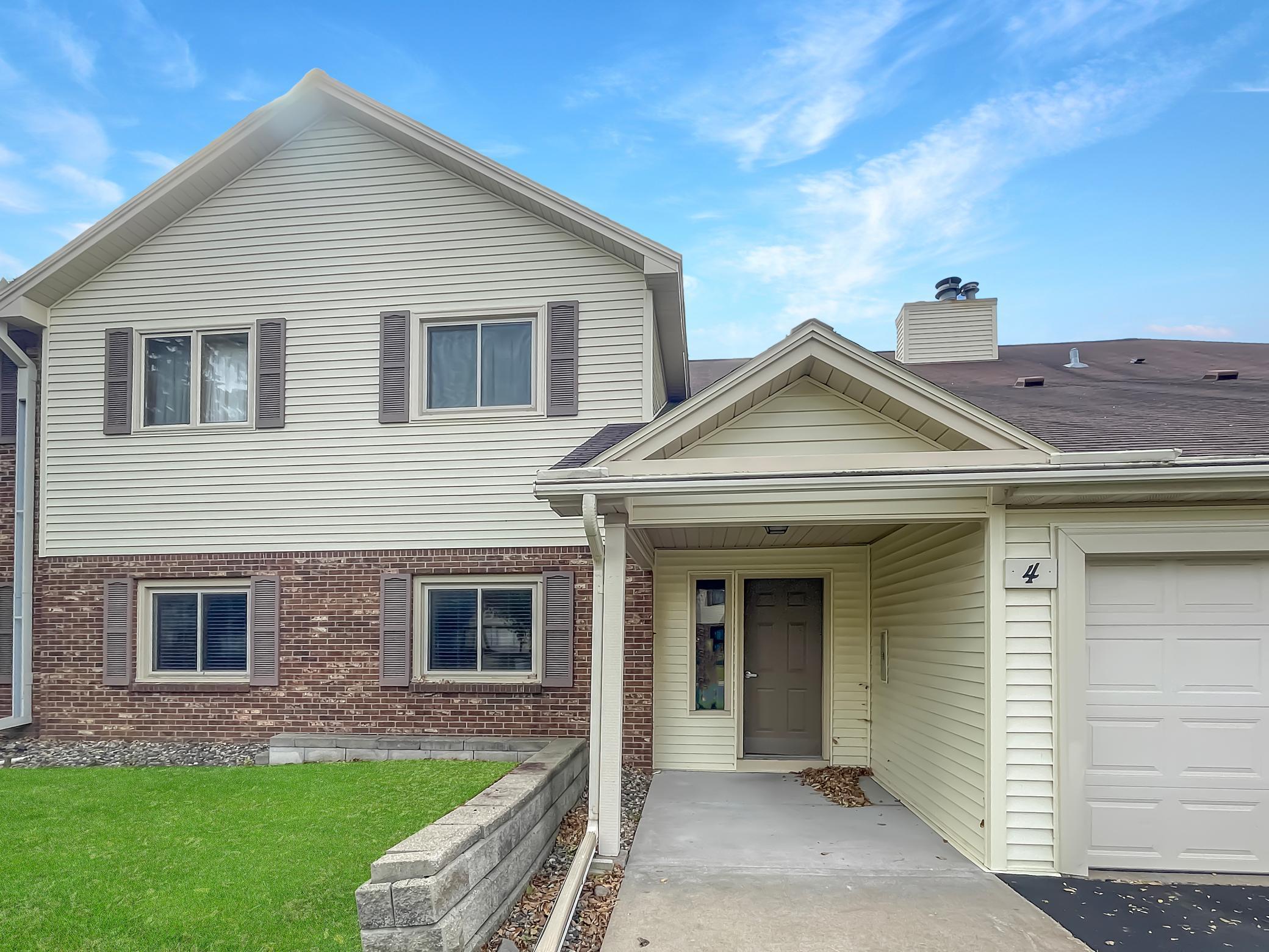 View of Residential at 4 Fox Ridge Court #A, West Saint Paul MN 55118, West Saint Paul - Mike Wilen | Minnesota Team Real Estate