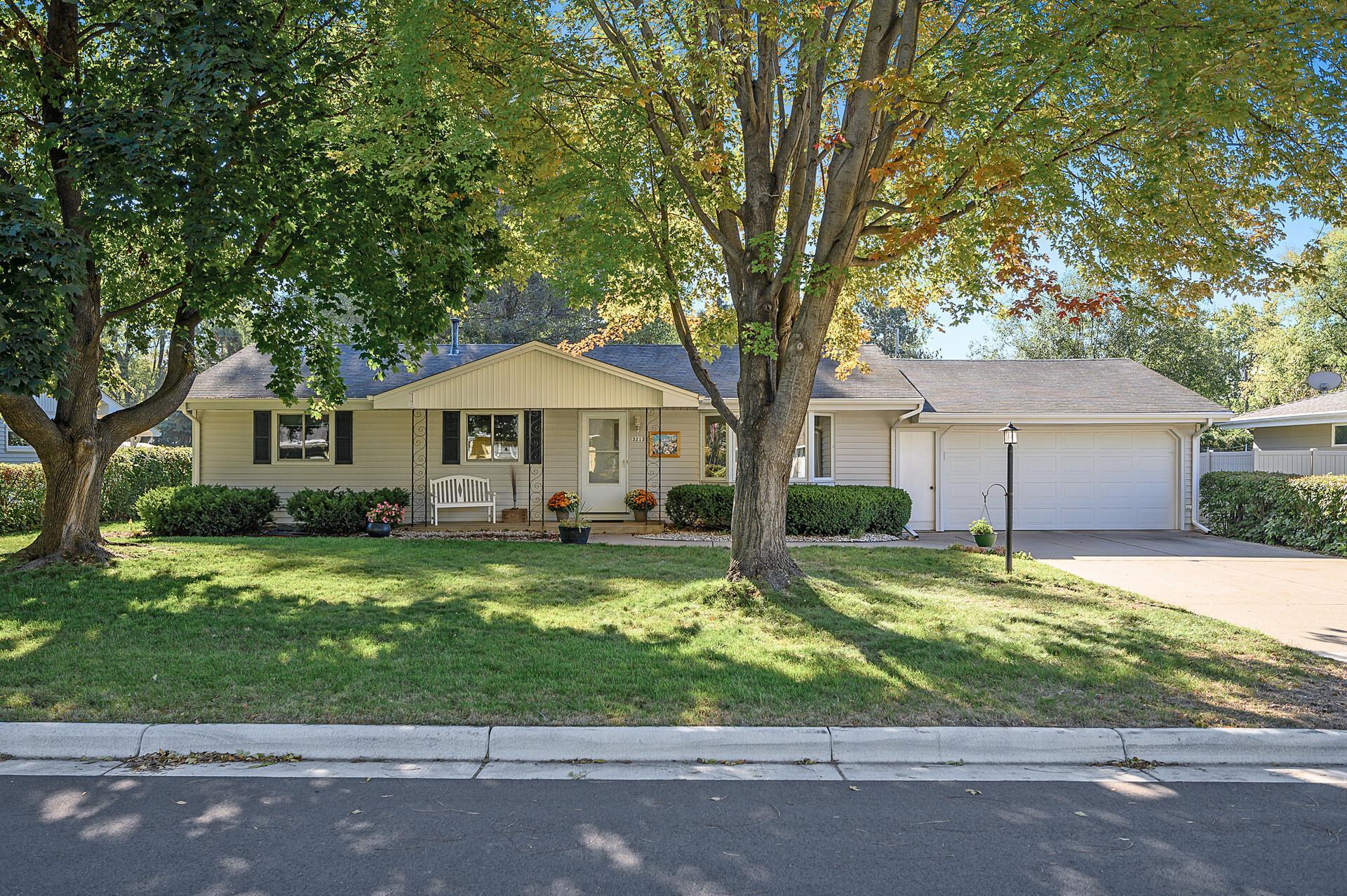 View of Residential at 3213 Canterbury Drive, Bloomington MN 55431, Bloomington - Mike Wilen | Minnesota Team Real Estate