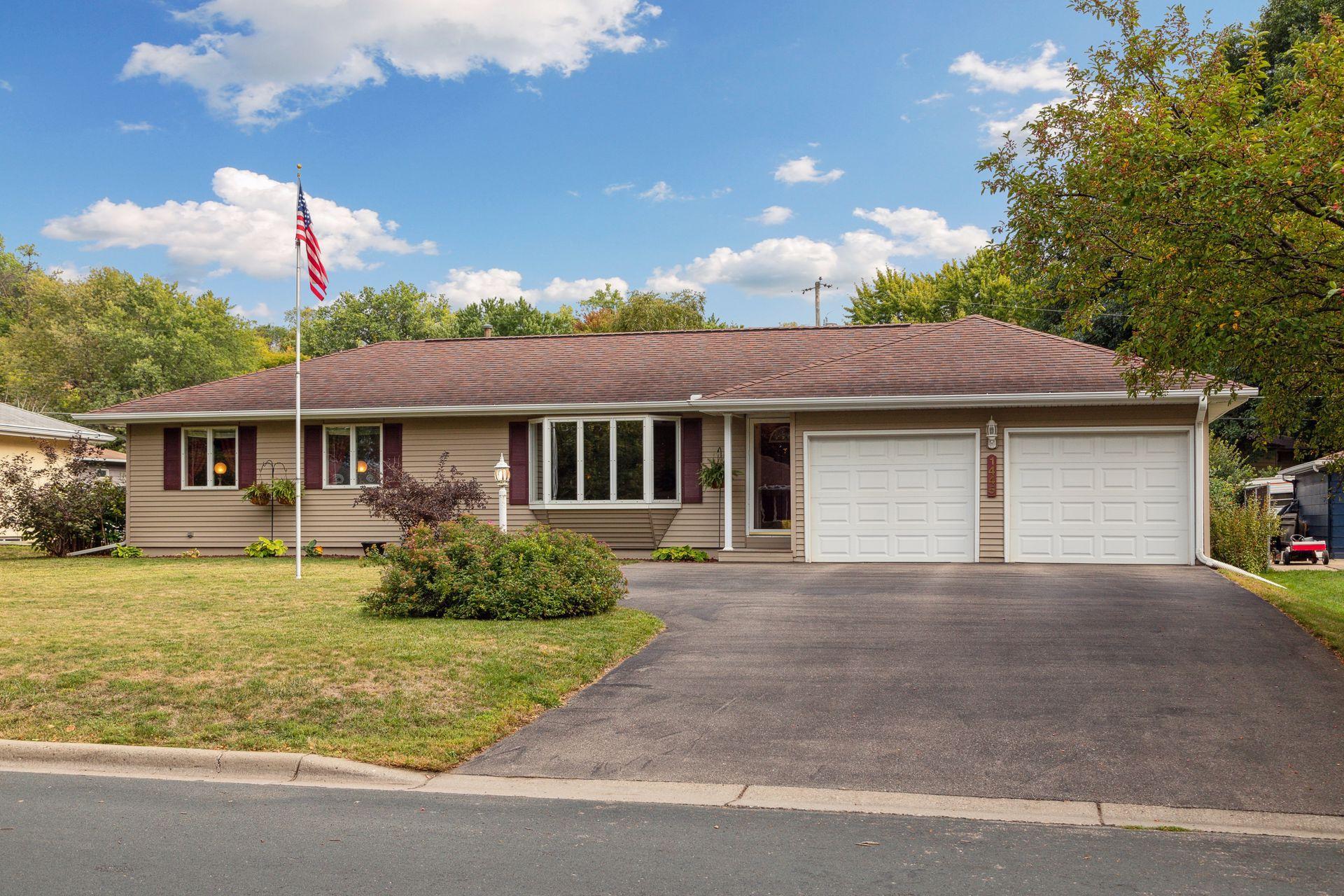 View of Residential at 1445 Woodhill Road, Burnsville MN 55337, Burnsville - Mike Wilen | Minnesota Team Real Estate