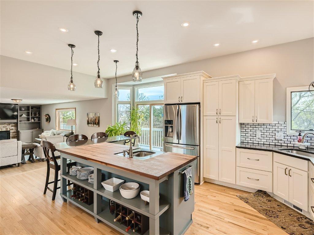 View of Residential at 9291 Parkside Draw, Woodbury MN 55125, Woodbury - Mike Wilen | Minnesota Team Real Estate