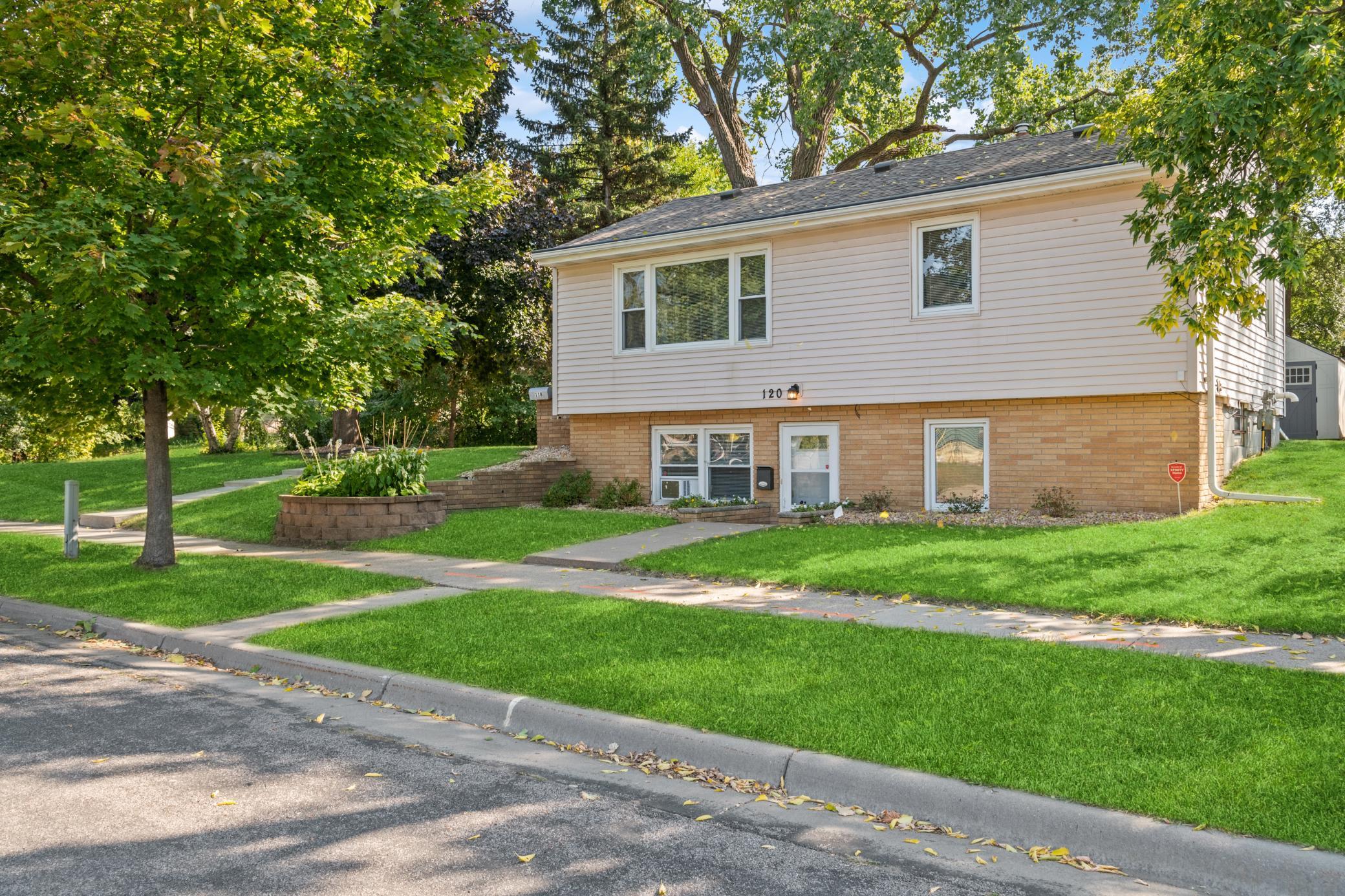 View of Residential Income at 118 & 120 Morton Street, Saint Paul MN 55107, Saint Paul - Mike Wilen | Minnesota Team Real Estate