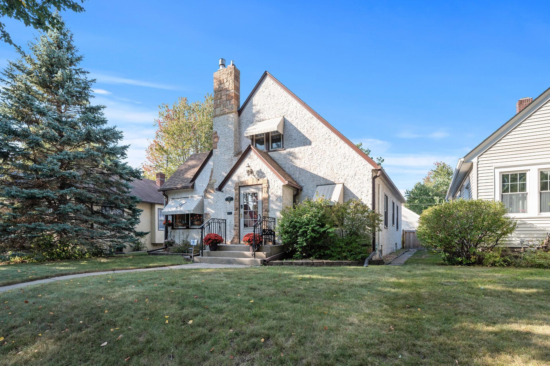 View of Residential at 727 Sherwood Avenue, Saint Paul MN 55106, Saint Paul - Mike Wilen | Minnesota Team Real Estate