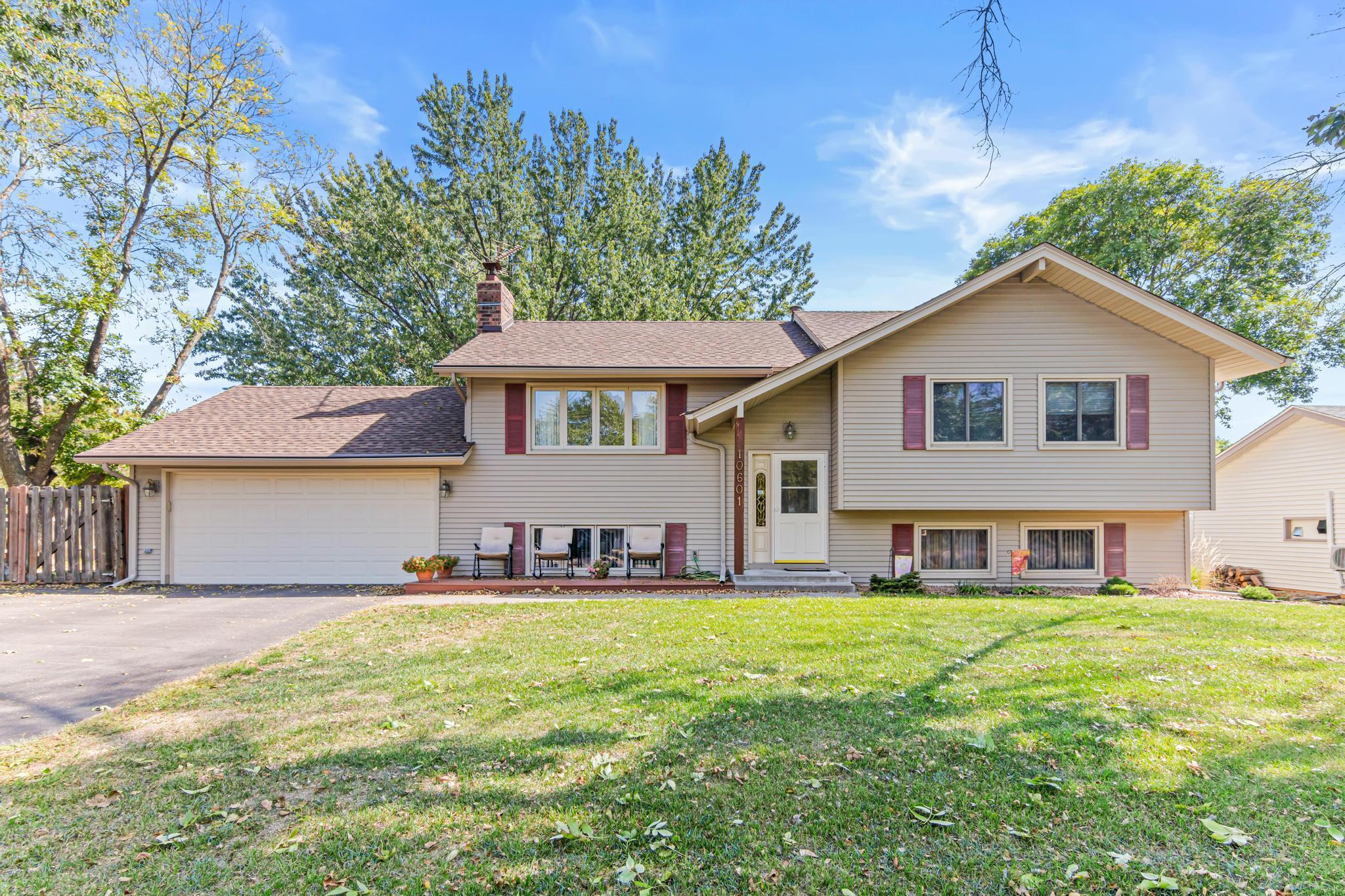 View of Residential at 10601 Yukon Road, Bloomington MN 55438, Bloomington - Mike Wilen | Minnesota Team Real Estate