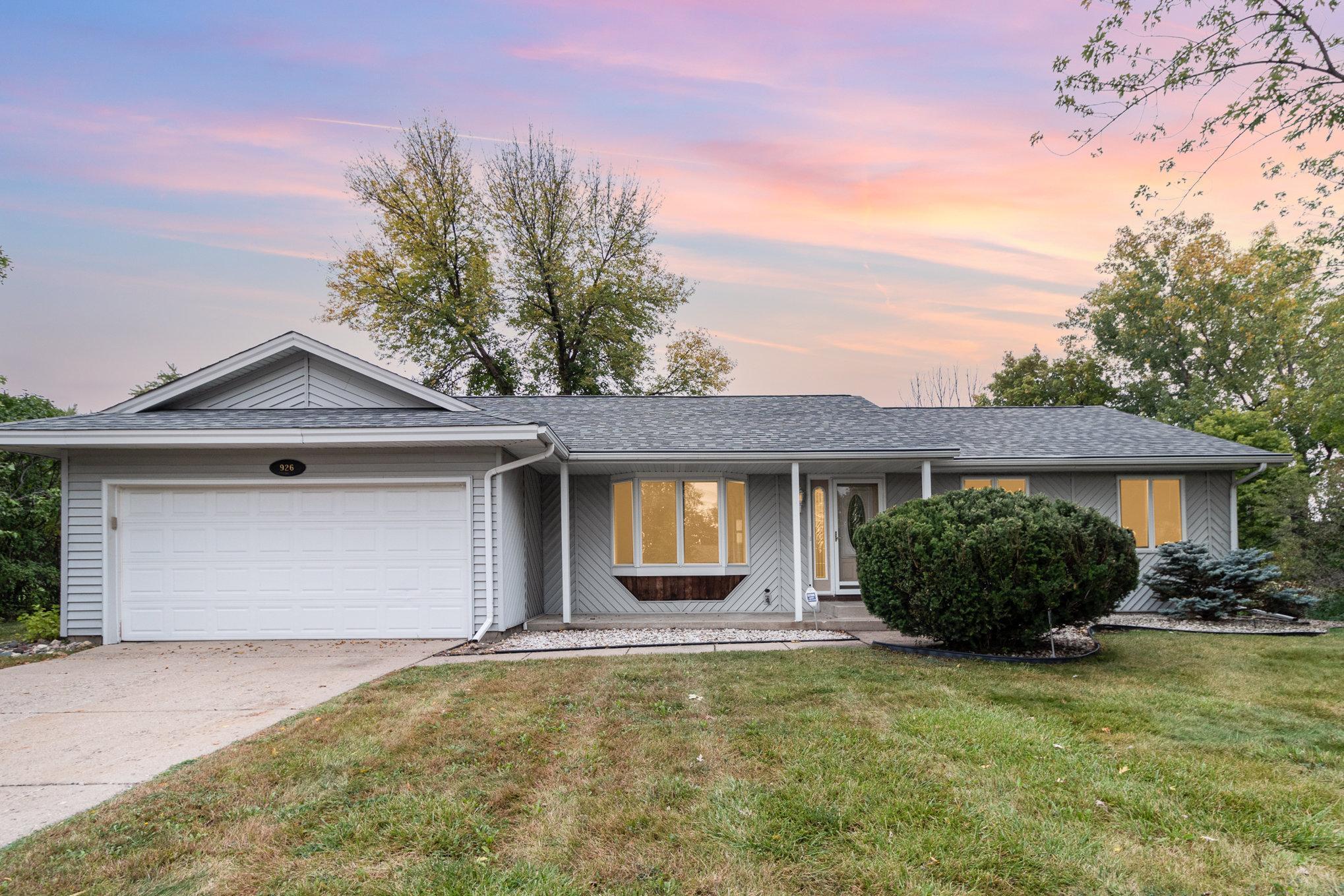 View of Residential at 926 Redwood Circle, Apple Valley MN 55124, Apple Valley - Mike Wilen | Minnesota Team Real Estate