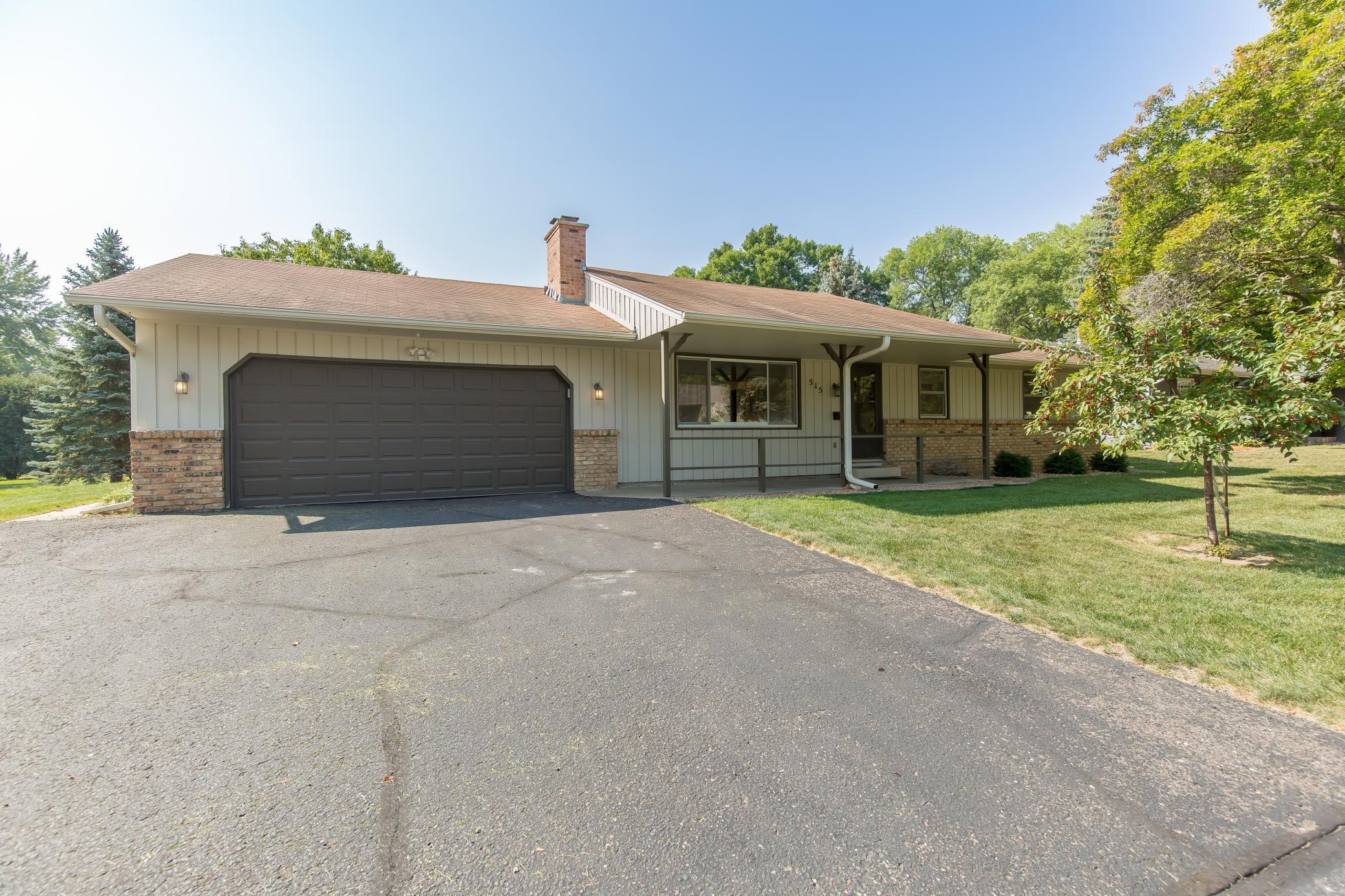 View of Residential at 515 Del Rio Drive, Chanhassen MN 55317, Chanhassen - Mike Wilen | Minnesota Team Real Estate