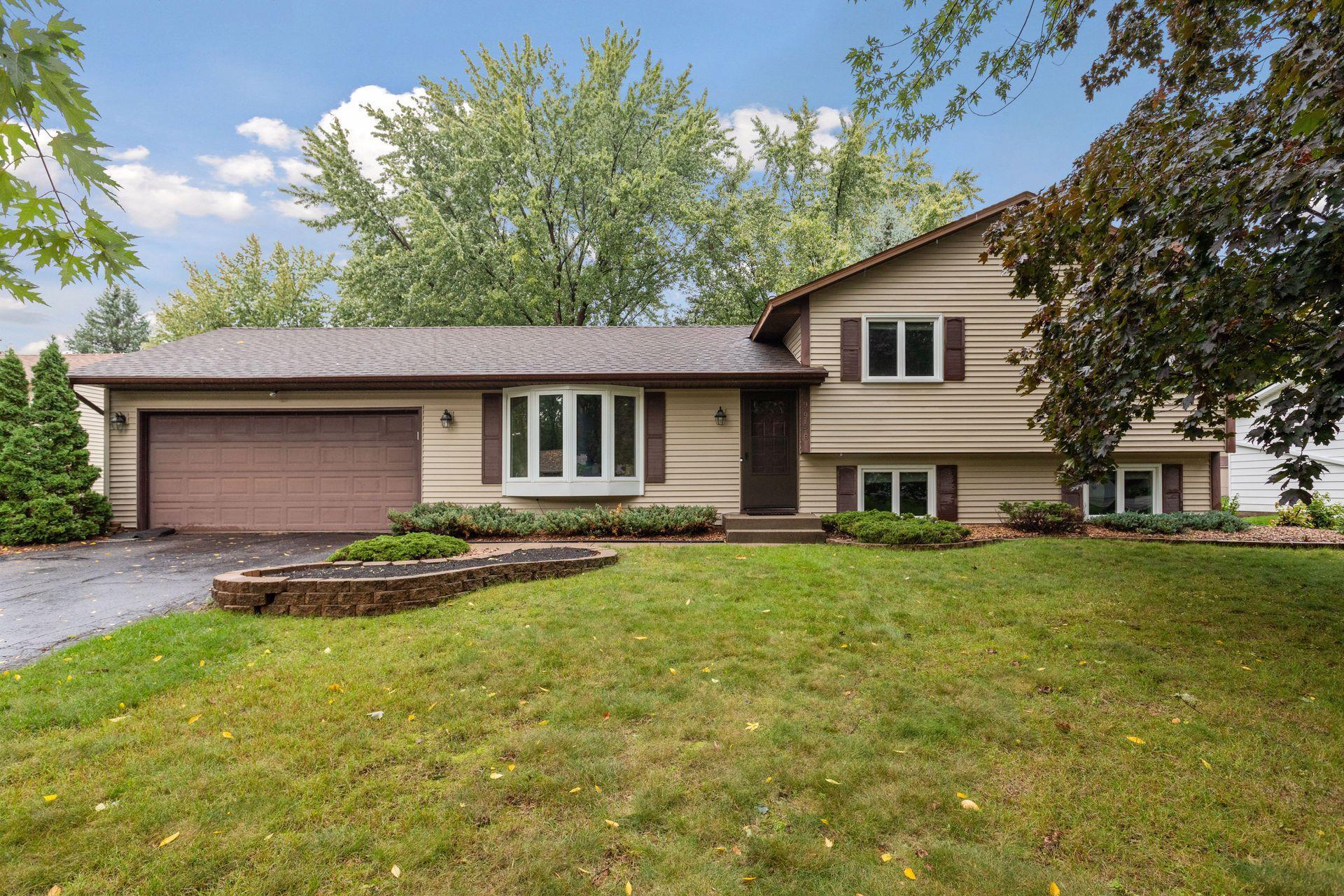 View of Residential at 9996 108th Avenue, Maple Grove MN 55369, Maple Grove - Mike Wilen | Minnesota Team Real Estate