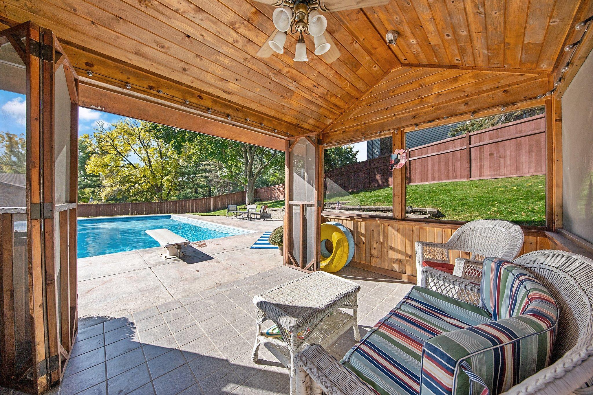 View of Residential at 3072 Camelot Circle, Woodbury MN 55125, Woodbury - Mike Wilen | Minnesota Team Real Estate
