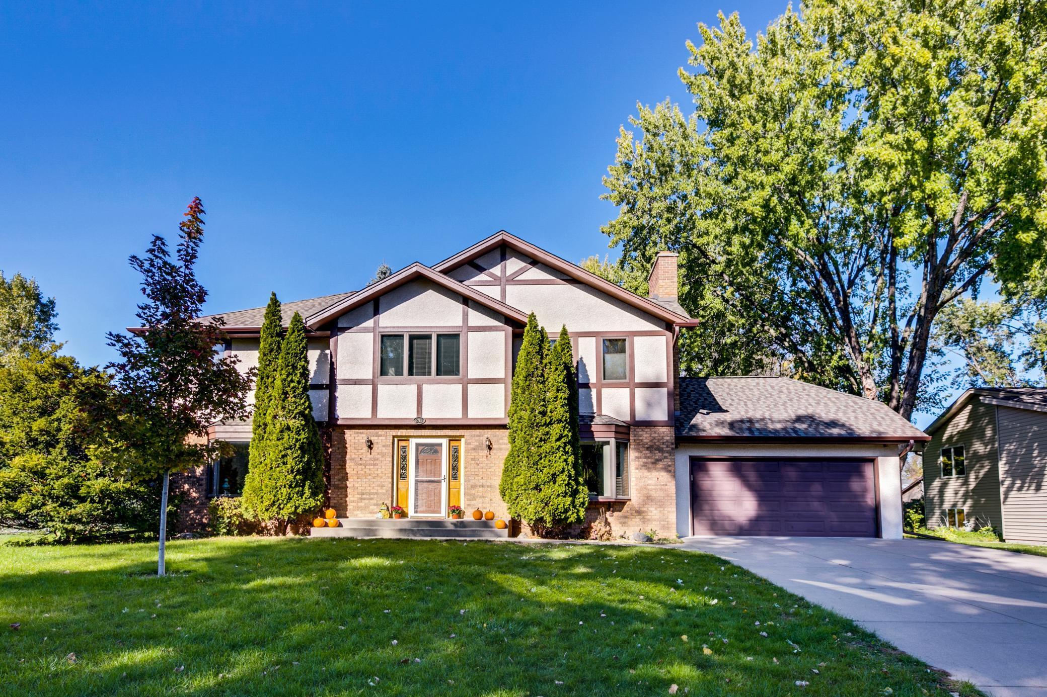 View of Residential at 243 Grandview Avenue, Roseville MN 55113, Roseville - Mike Wilen | Minnesota Team Real Estate