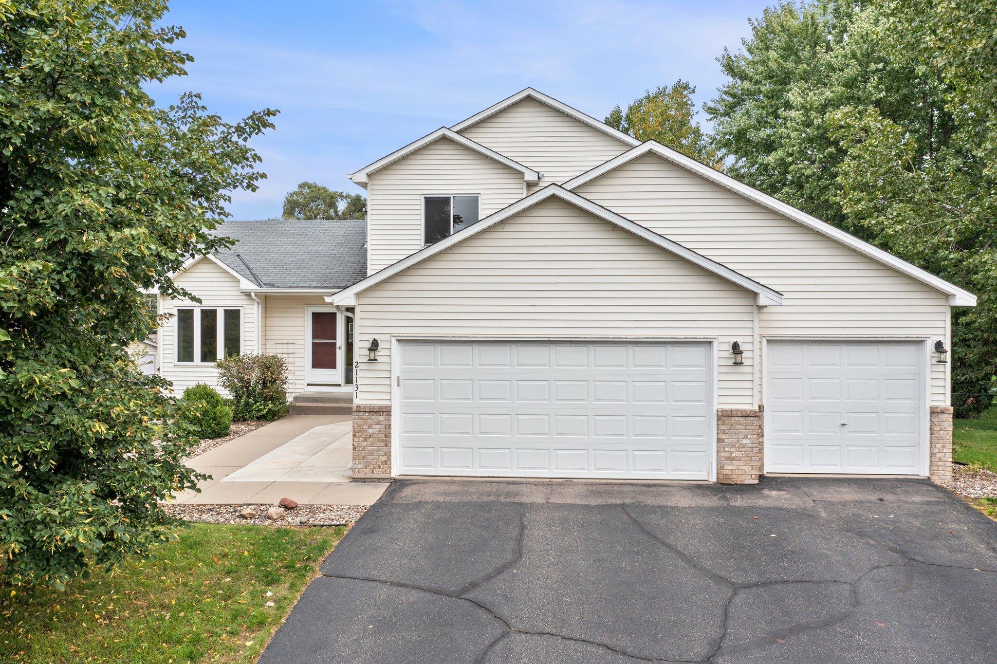 View of Residential at 21131 Hummingbird Lane, Lakeville MN 55044, Lakeville - Mike Wilen | Minnesota Team Real Estate