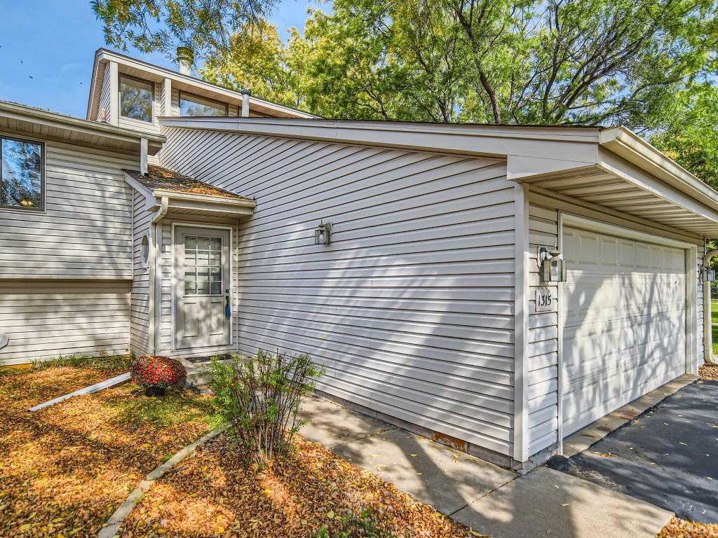 View of Residential at 1315 Sunview Drive, Shoreview MN 55126, Shoreview - Mike Wilen | Minnesota Team Real Estate