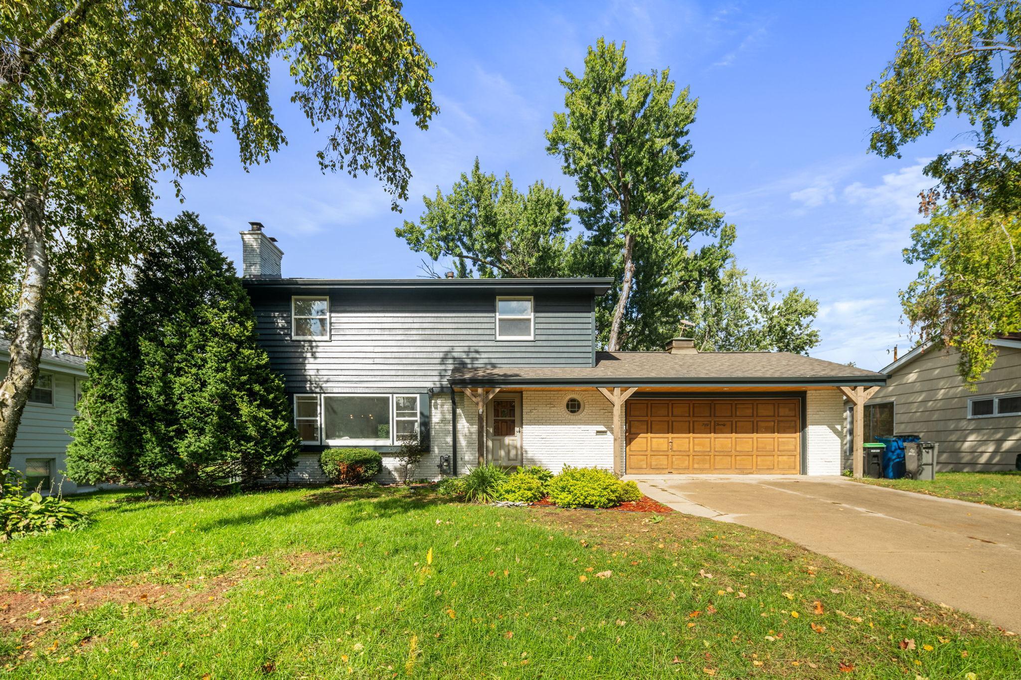 View of Residential at 5020 Clover Ridge, Edina MN 55436, Edina - Mike Wilen | Minnesota Team Real Estate