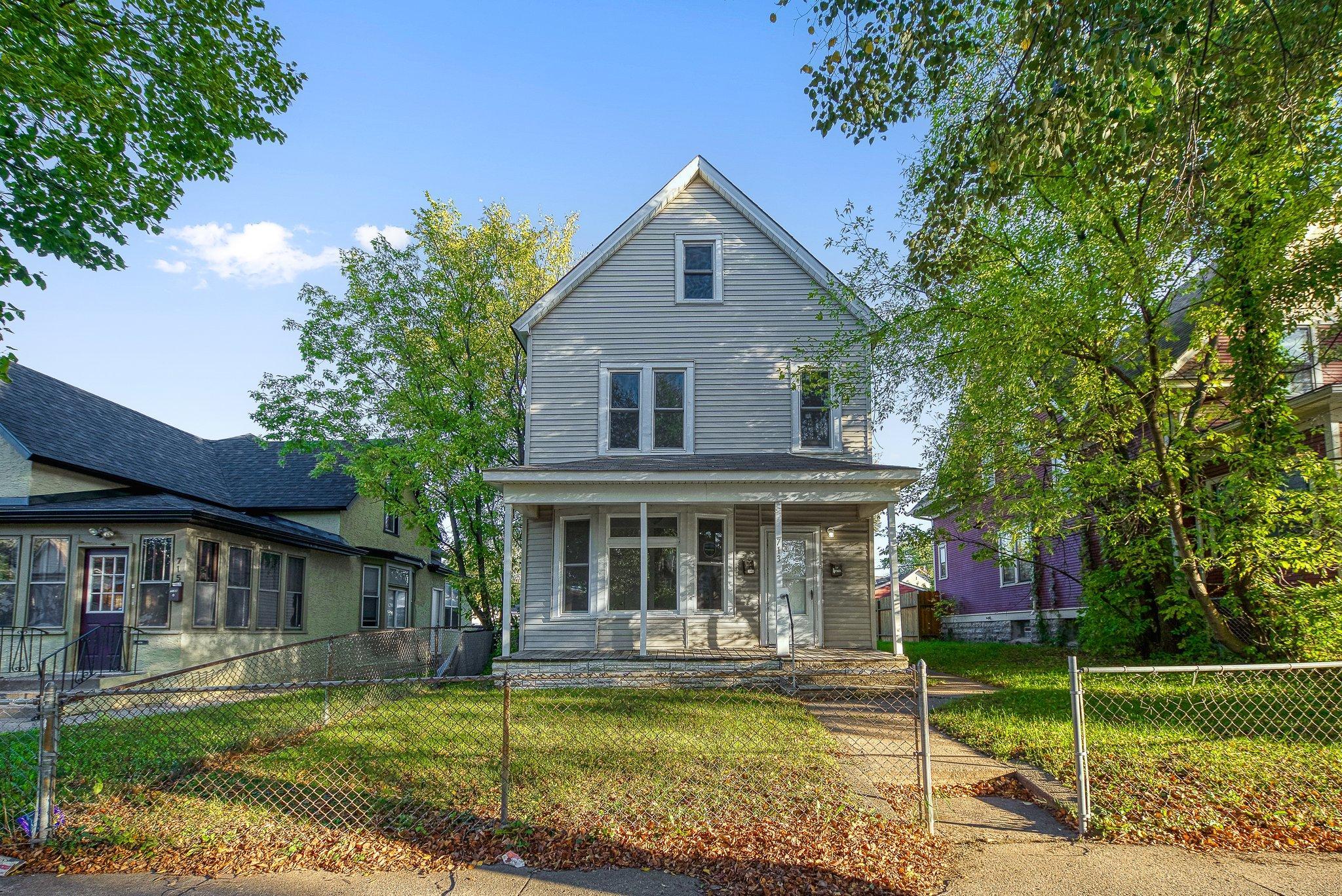View of Residential Income at 713 Thomas Avenue, Saint Paul MN 55104, Saint Paul - Mike Wilen | Minnesota Team Real Estate