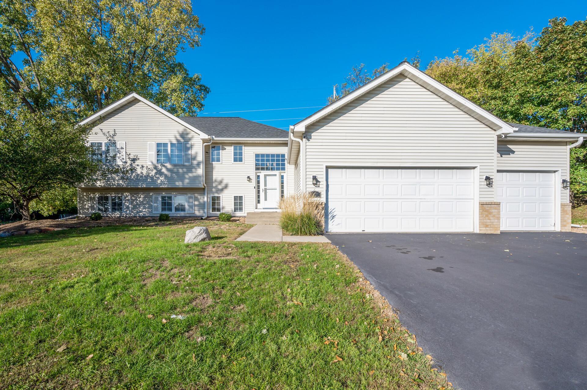 View of Residential at 13420 Commonwealth Drive, Burnsville MN 55337, Burnsville - Mike Wilen | Minnesota Team Real Estate