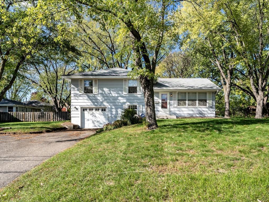 View of Residential at 3900 Overlook Drive, Bloomington MN 55437, Bloomington - Mike Wilen | Minnesota Team Real Estate