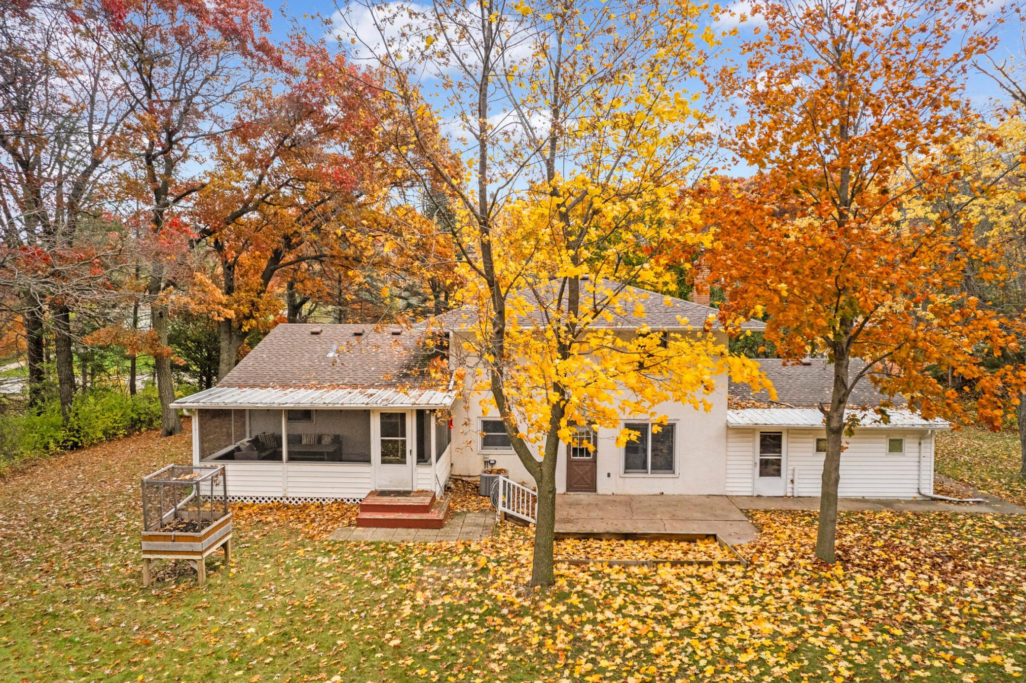 View of Residential at 995 Lakewood Drive, Maplewood MN 55119, Maplewood - Mike Wilen | Minnesota Team Real Estate
