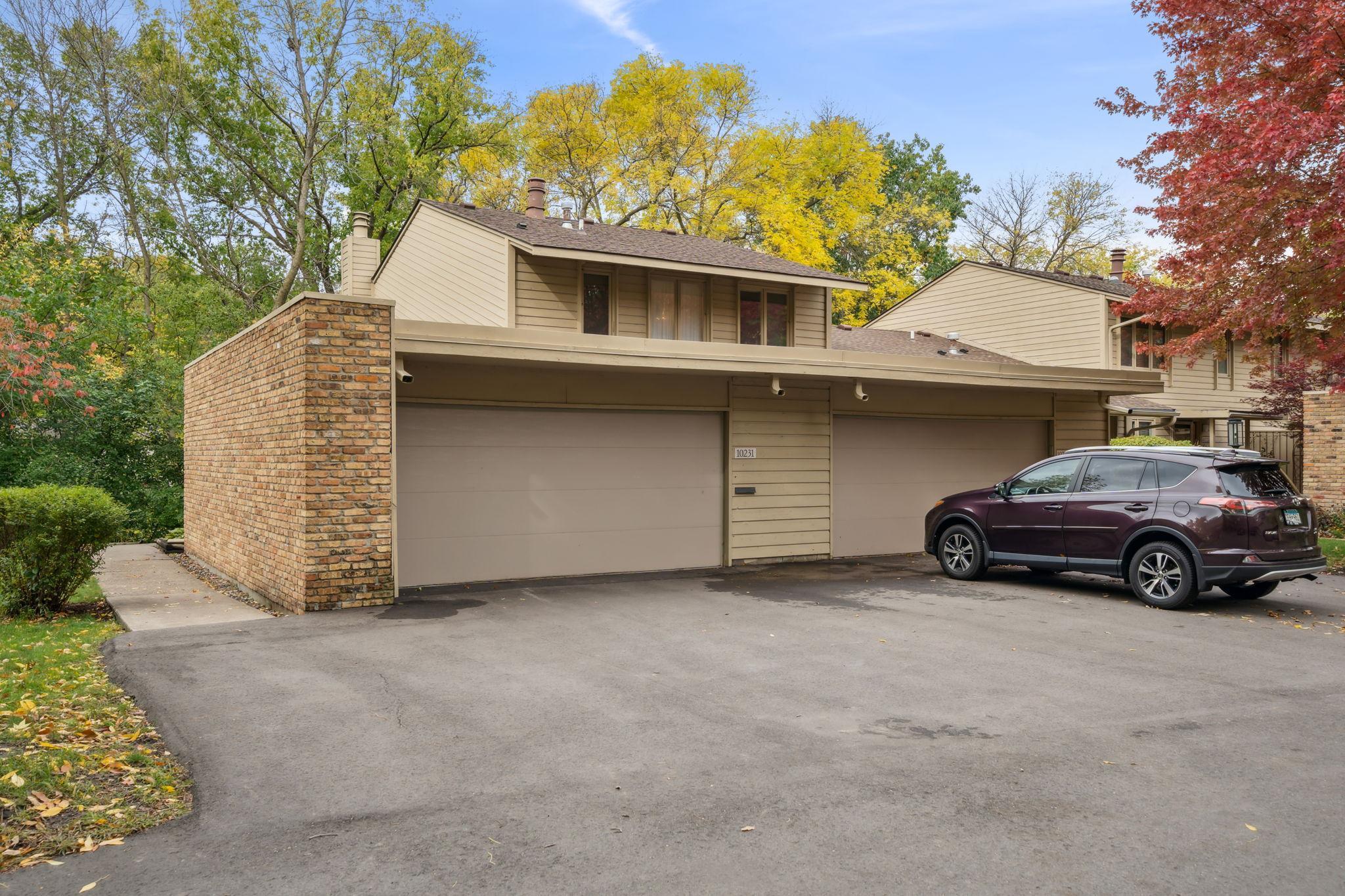 View of Residential at 10231 Scarborough Road, Bloomington MN 55437, Bloomington - Mike Wilen | Minnesota Team Real Estate