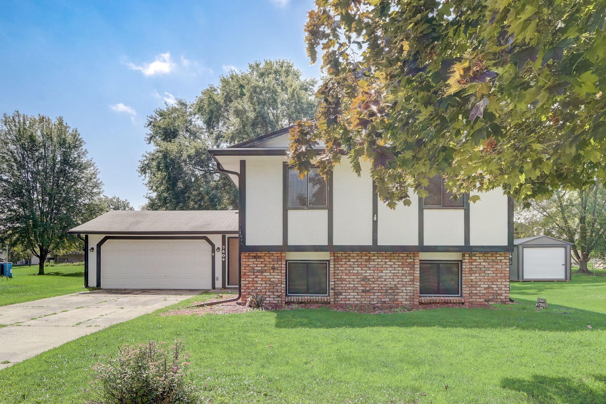View of Residential at 7609 84th Avenue, Brooklyn Park MN 55445, Brooklyn Park - Mike Wilen | Minnesota Team Real Estate