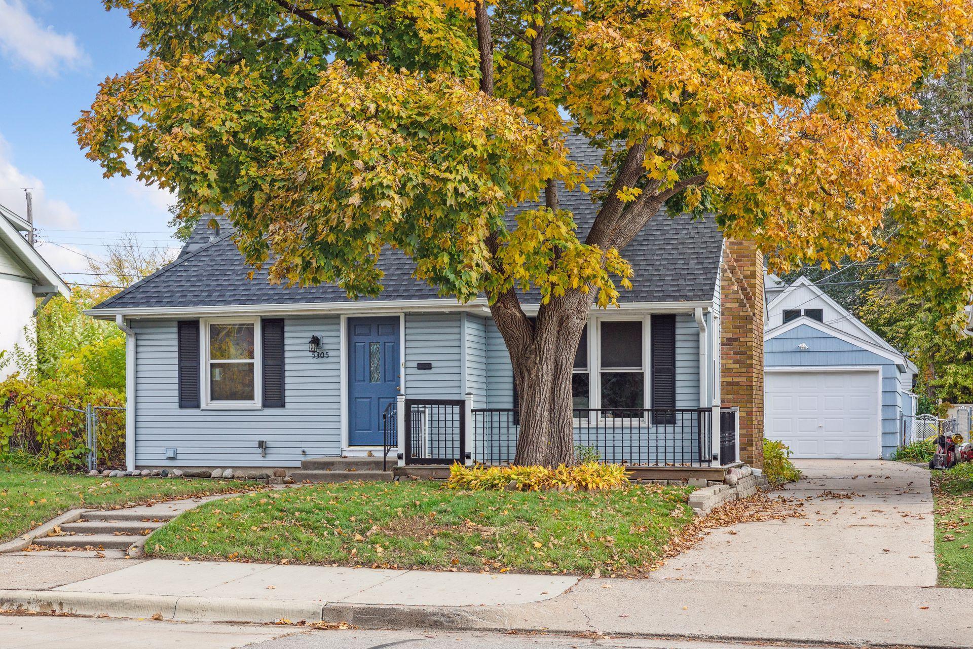 View of Residential at 5305 Xerxes Avenue, Minneapolis MN 55410, Minneapolis - Mike Wilen | Minnesota Team Real Estate