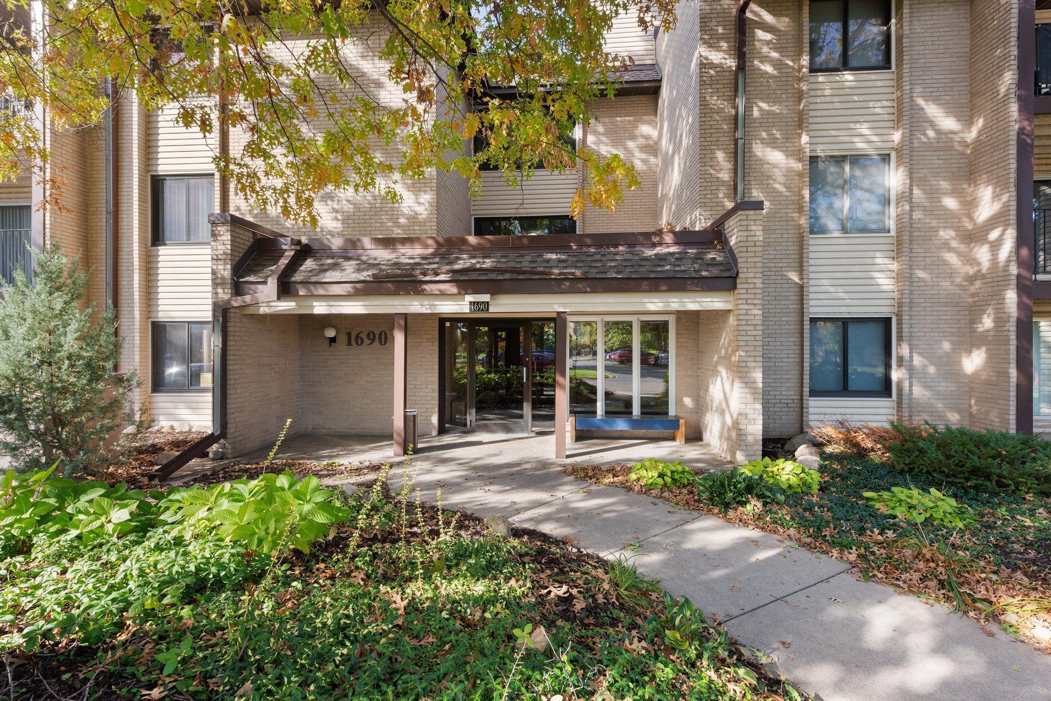 View of Residential at 1690 Highway 36 #333, Roseville MN 55113, Roseville - Mike Wilen | Minnesota Team Real Estate