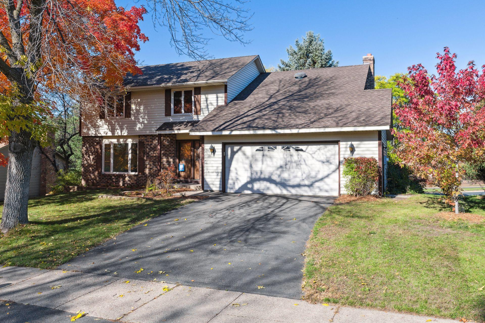 View of Residential at 8116 103rd Street, Bloomington MN 55438, Bloomington - Mike Wilen | Minnesota Team Real Estate