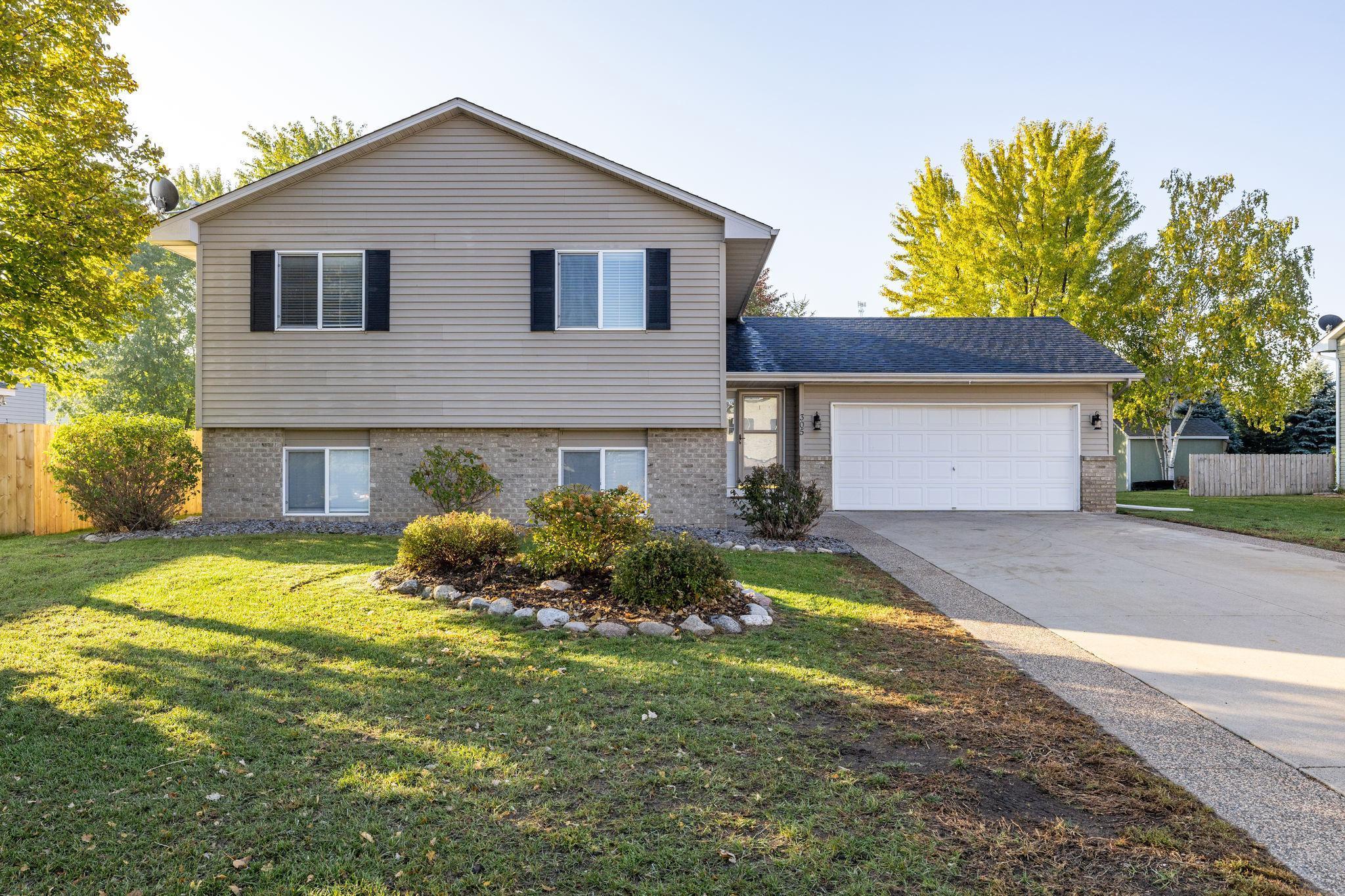 View of Residential at 305 Shea Street, Belle Plaine MN 56011, Belle Plaine - Mike Wilen | Minnesota Team Real Estate
