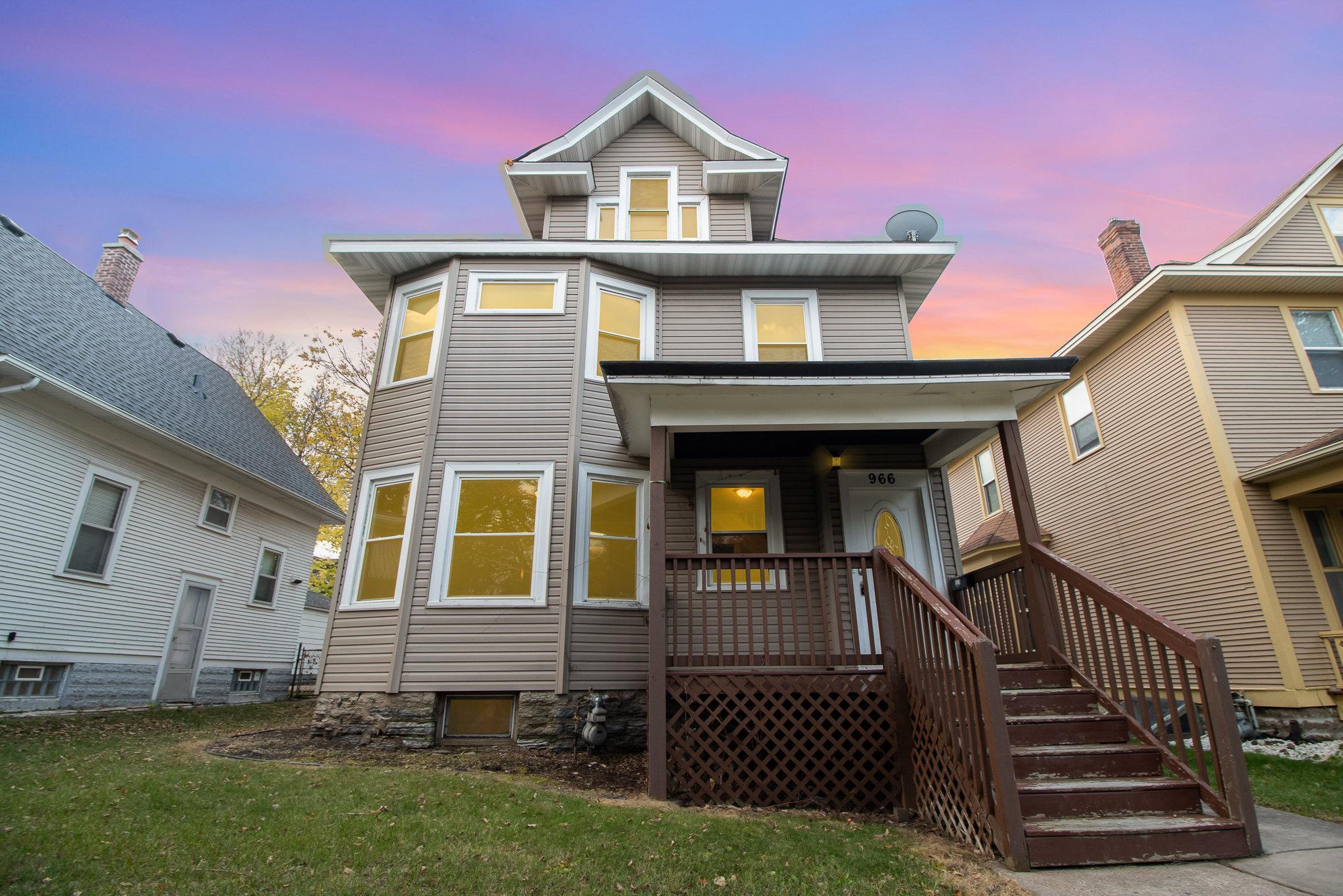 View of Residential at 966 Carroll Avenue, Saint Paul MN 55104, Saint Paul - Mike Wilen | Minnesota Team Real Estate